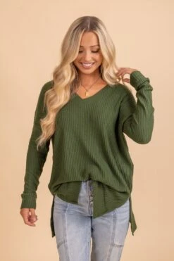 Spiced Cider V-Neck Waffle Top -Outlet Bella Ella Boutique Store 1 020982eb 7f1a 4319 a435 83f25c1dfae6 5000x