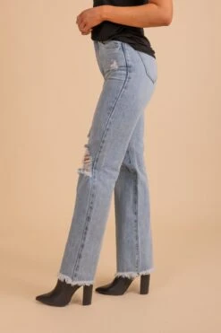 Denim Blue Skies Distressed Jeans -Outlet Bella Ella Boutique Store 2 3e63a732 5060 4726 9bd0 07e167cd94bb 5000x