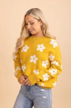 Picking Sunflowers Print Sweater -Outlet Bella Ella Boutique Store 3 cb4d89e6 20eb 498f ada0 969d6956cc05 5000x