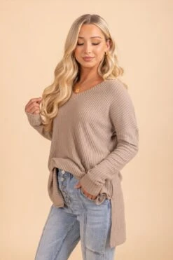 Spiced Cider V-Neck Waffle Top -Outlet Bella Ella Boutique Store 6 5819f27c 6e43 4450 9898 e28e79cb87c9 5000x