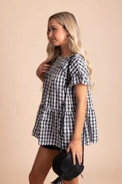 Be Unforgettable Gingham Peplum Top -Outlet Bella Ella Boutique Store BELLAELLA 1.5.22 1230 5000x