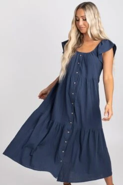 Just Daydreaming Button Front Midi Dress 17 Just Daydreaming Button Front Midi Dress -Outlet Bella Ella Boutique Store BELLAELLA 5.20.21 4285 5000x