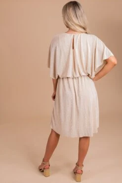 In The Limelight Ribbed Knee-Length Dress 26 In The Limelight Ribbed Knee-Length Dress -Outlet Bella Ella Boutique Store BELLAELLA 5.5.21 2822 5000x