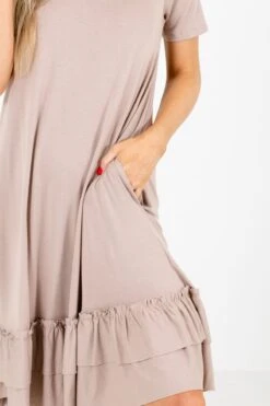 Beautiful Dream Knee-Length Dress 17 Beautiful Dream Knee-Length Dress -Outlet Bella Ella Boutique Store Beautiful Dream Brown Dress Detail 5000x