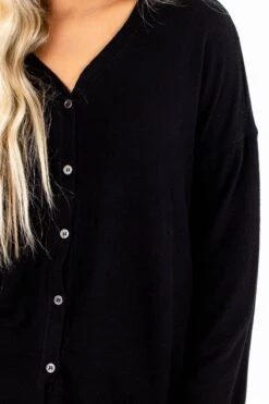 Beautiful Girl Button-Up Top -Outlet Bella Ella Boutique Store Beautiful Girl Black Top Detail 5000x
