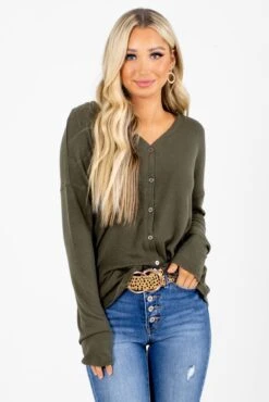 Beautiful Girl Button-Up Top -Outlet Bella Ella Boutique Store Beautiful Girl Green Top Front 5000x