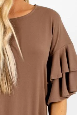 Build Your Dream Ruffle Top 31 Build Your Dream Ruffle Top -Outlet Bella Ella Boutique Store Build Your Dream Brown Top Detail 5000x