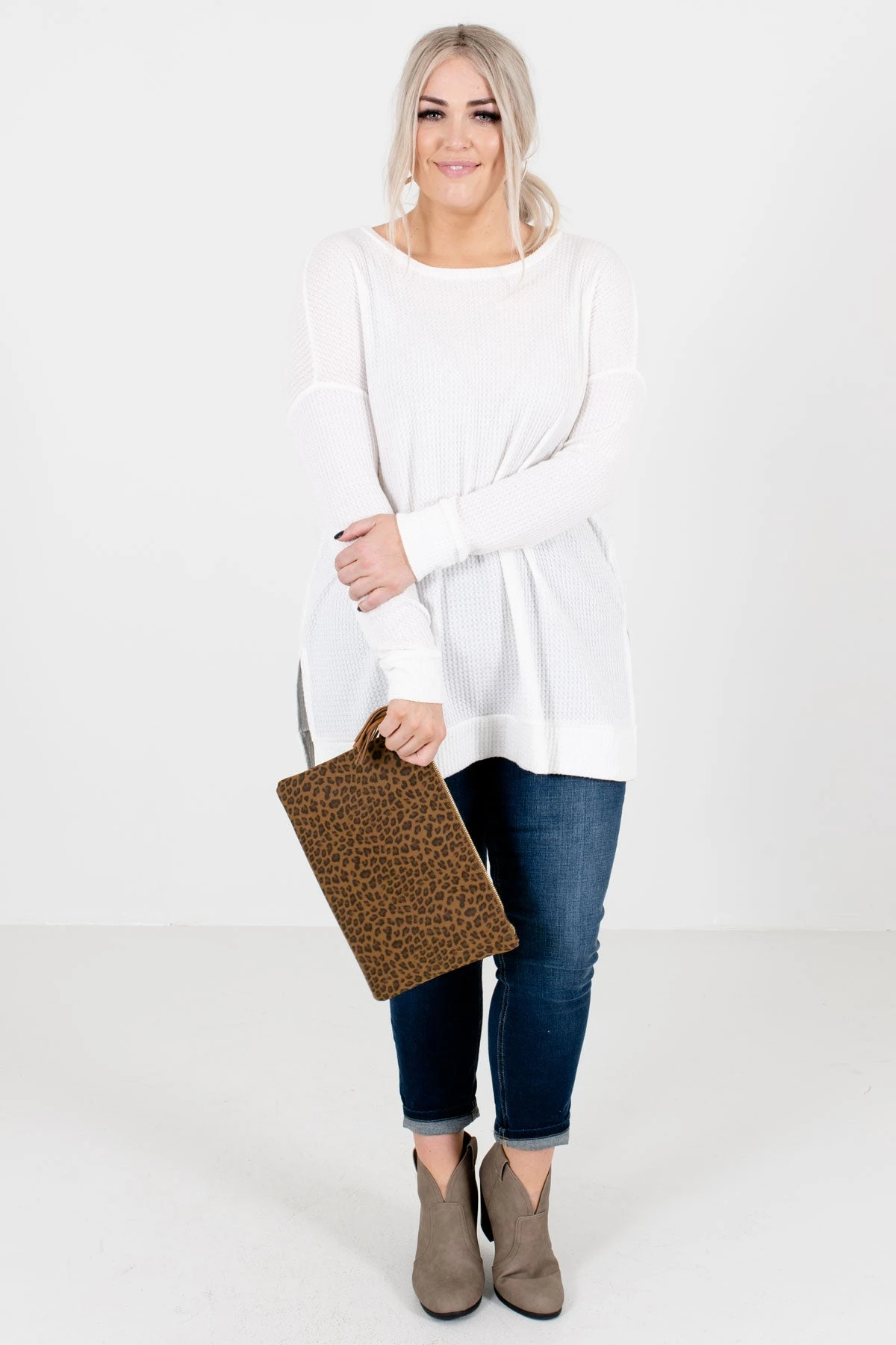 Can't Stop Loving You White Top 9 Can't Stop Loving You White Top - Image 7