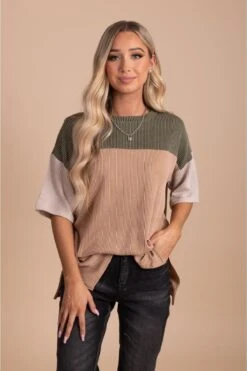 Casual Friday Ribbed Color Block Top -Outlet Bella Ella Boutique Store CasualFridayRibbedColorBlockTopolivefront 5000x