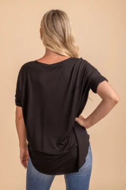 Going Steady Short Sleeve Blouse 24 Going Steady Short Sleeve Blouse -Outlet Bella Ella Boutique Store GoingSteadyShortSleeveBlouse Back 1a40377a 6b7d 4fdc aa52 cecd9254a1e8 5000x