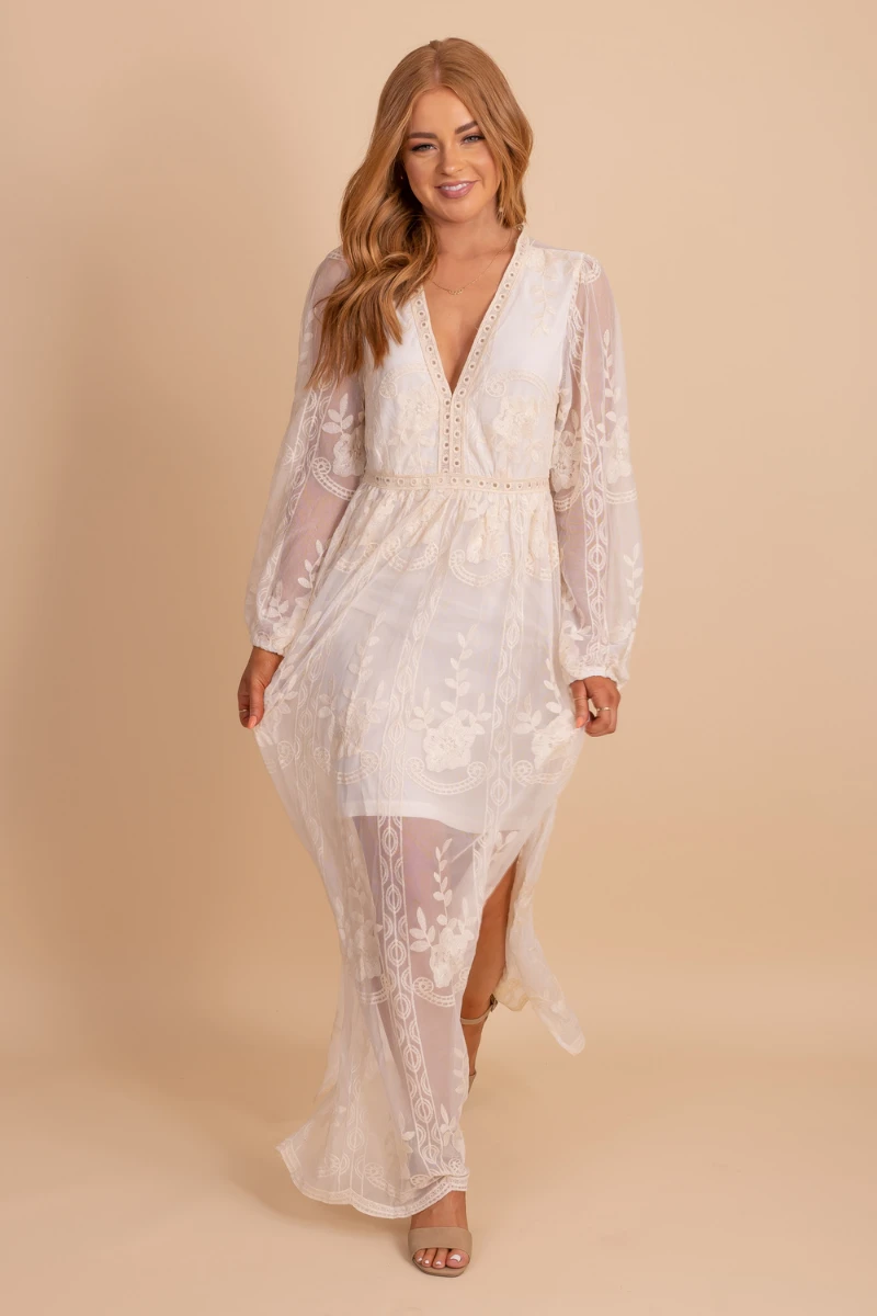 IRIS Light My Fire Cream Long Sleeve Maxi Dress 7 IRIS Light My Fire Cream Long Sleeve Maxi Dress - Image 5