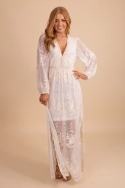 IRIS Light My Fire Cream Long Sleeve Maxi Dress