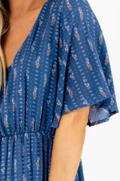 Lights Down Low Patterned Midi Dress 18 Lights Down Low Patterned Midi Dress -Outlet Bella Ella Boutique Store Lights Down Low Blue Dress Detail 5000x