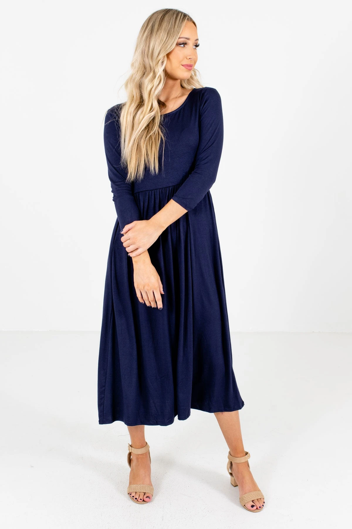 Matters Of The Heart Navy Midi Dress 6 Matters Of The Heart Navy Midi Dress - Image 4