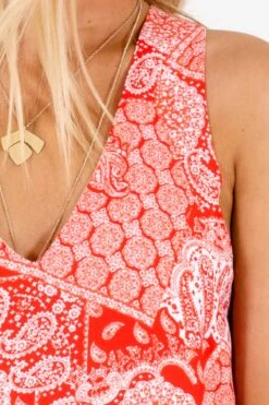 Positive Vibes Red Paisley Tank 12 Positive Vibes Red Paisley Tank -Outlet Bella Ella Boutique Store Positive Vibes Red Paisley Tank Detail 5000x