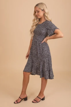 Stealing Time Patterned Knee-Length Dress -Outlet Bella Ella Boutique Store StealingTimePatternedKnee LengthDress Side 73c649ad 94b6 4677 acba bfe9a2471e81 5000x