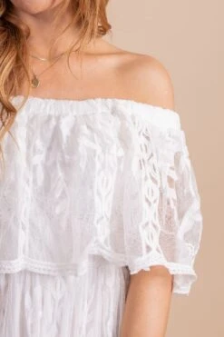 Still Not Over You Lace Maxi Dress -Outlet Bella Ella Boutique Store StillNotOverYouLaceMaxiDressdetail 5000x