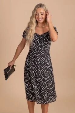 Timeless Love Patterned Midi Dress 15 Timeless Love Patterned Midi Dress -Outlet Bella Ella Boutique Store TimelessLovePatternedMidiDressfront 5000x