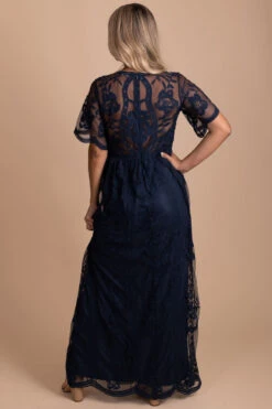 Simple Serenity Lace Maxi Dress -Outlet Bella Ella Boutique Store back 673a5b25 e9fd 4716 a0cc 95797999e059 5000x