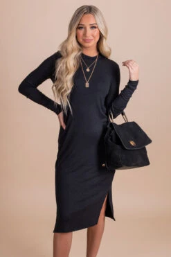 Good Company Long Sleeve Sweater Dress -Outlet Bella Ella Boutique Store black front 050894f5 fe79 4c1c b707 8c1066751c6e 5000x