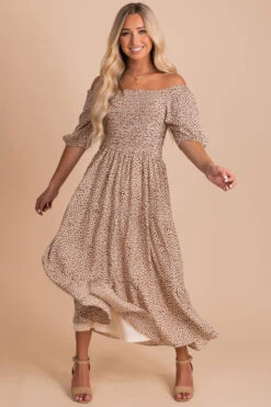 On The Wild Side Patterned Maxi Dress -Outlet Bella Ella Boutique Store brown front 9d8acc42 0fb2 4692 921e 28006ebac2db 5000x