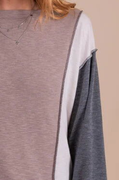 Young And In Love Color Block Top - Light Brown -Outlet Bella Ella Boutique Store detail 68a73e71 7682 47b2 884f 46f0aa6a254d 5000x