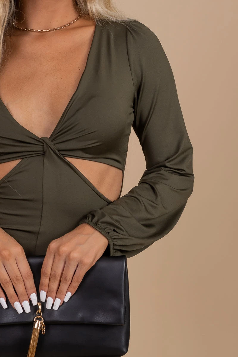 The City Never Sleeps Cut-Out Mini Dress - Green 5 The City Never Sleeps Cut-Out Mini Dress - Green - Image 3