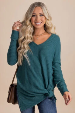 Spiced Cider V-Neck Waffle Top -Outlet Bella Ella Boutique Store main 790629e9 1fad 4d5b bbd3 b4396f8c7eda 5000x