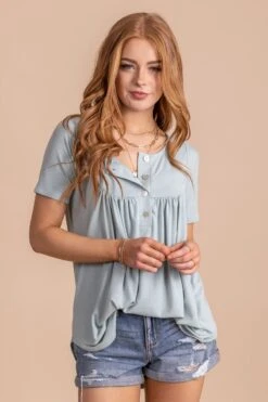 A New Day Pleated Top -Outlet Bella Ella Boutique Store oatmeal 6 bfdb35ae defa 4824 a6e5 3853b7e62ba1 5000x