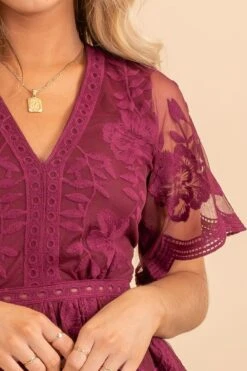 Simple Serenity Lace Maxi Dress -Outlet Bella Ella Boutique Store redlacemaxidetail 5000x