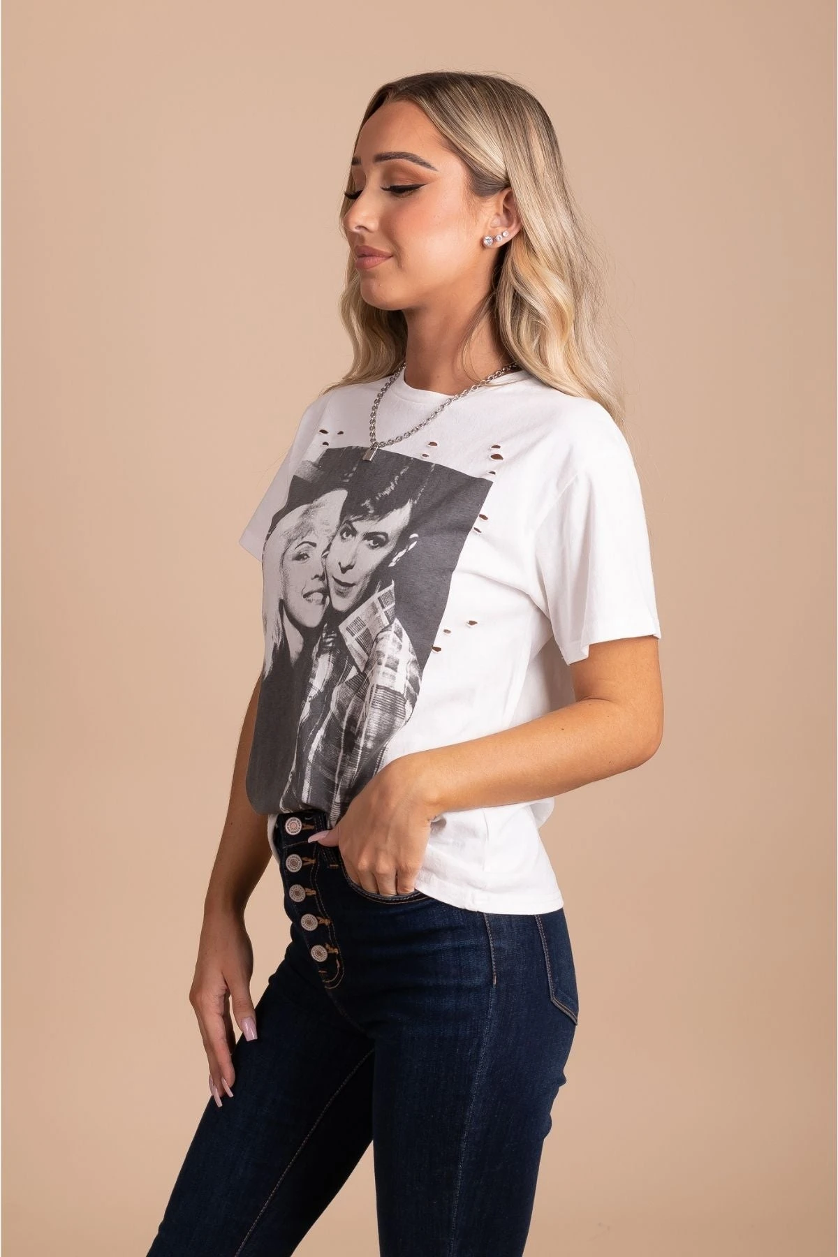 Vintage Love Distressed Graphic Tee - White 8 Vintage Love Distressed Graphic Tee - White - Image 6